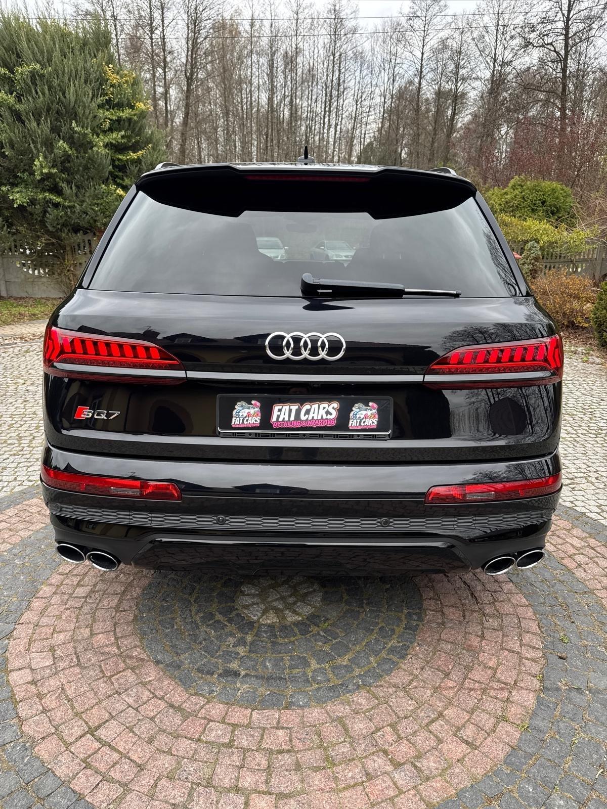 Audi Q7 z lakierem zabezpieczonym powłoką ochronną