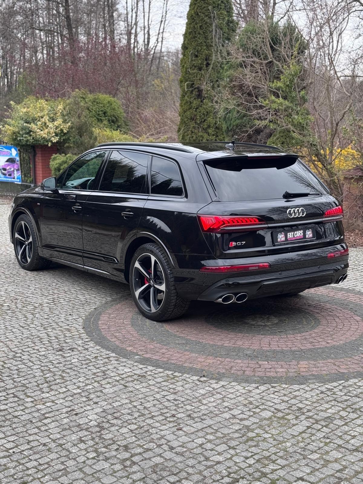 Audi SUV z powłoką elastomerową zabezpieczającą lakier