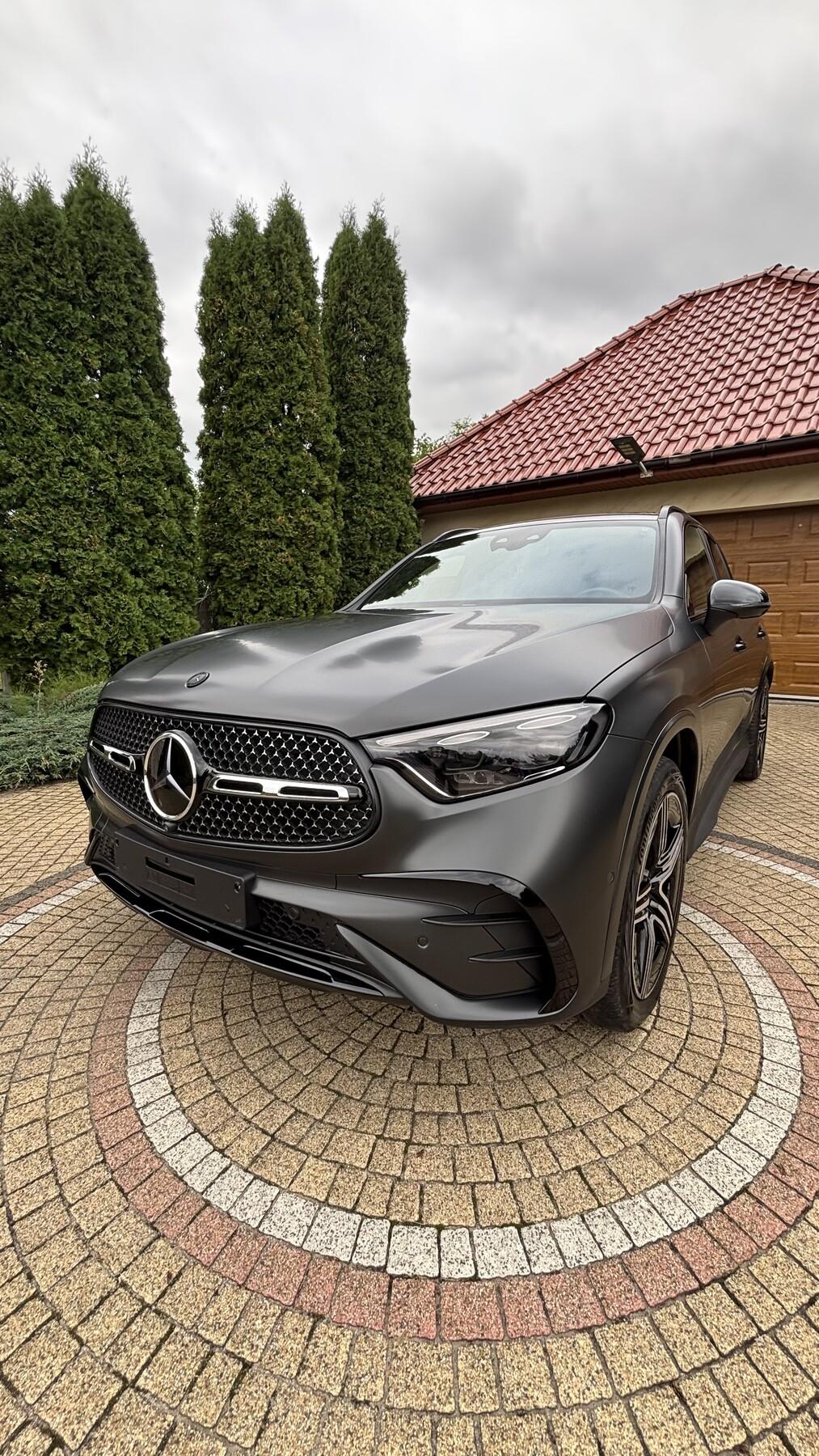 Mercedes GLC po pełnym zabezpieczeniu nadwozia matową folią PPF